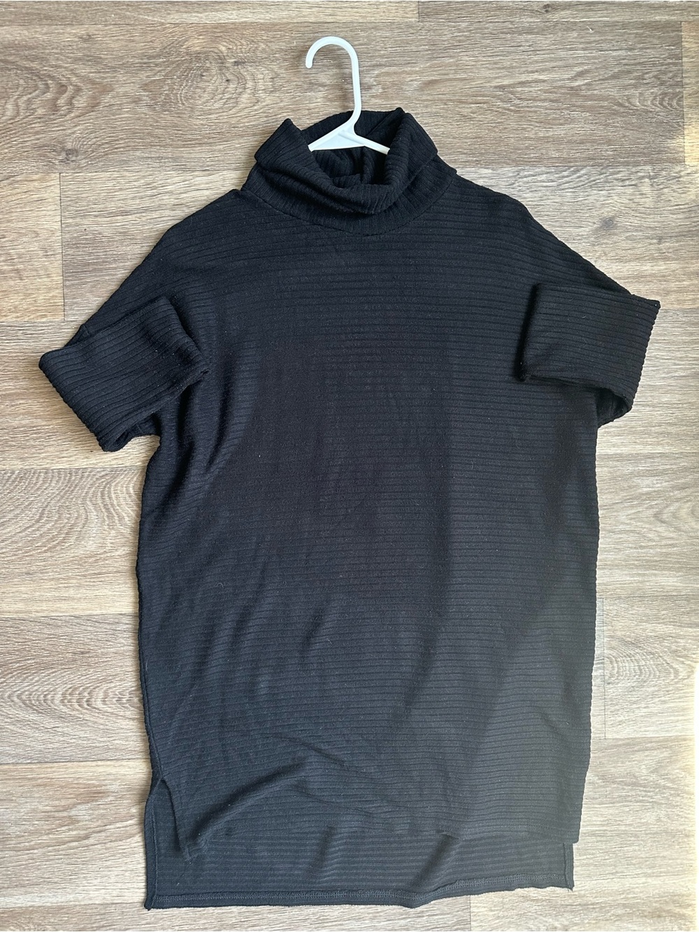Time and Tru Black Ribbed Cowl Neck Tunic Sweater Size S 3/4 Sleeve Side Slits